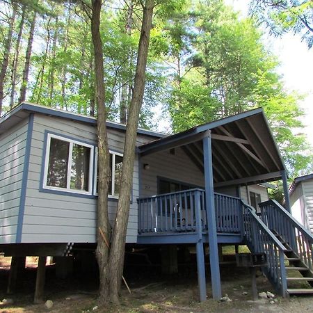 Depe Dene Resort Lake George Exterior photo
